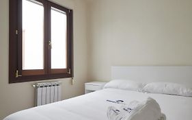 Zinema - Basque Stay